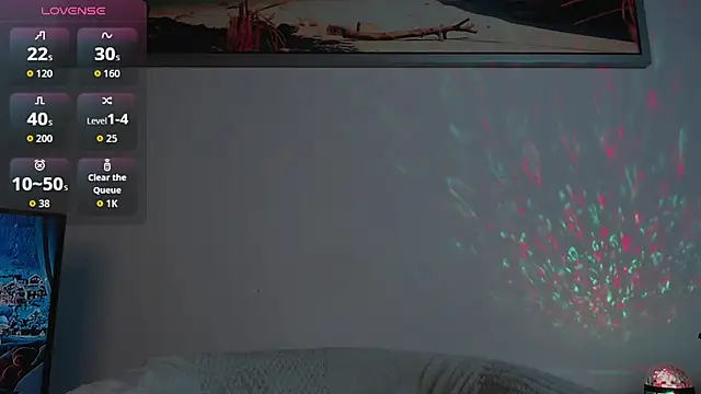 Veliora online show from November 9, 2025, 7:23 pm