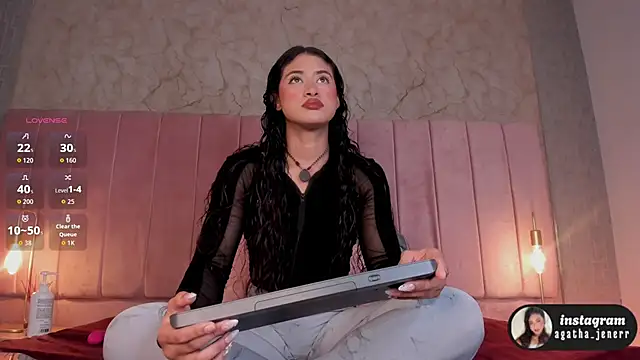 agatha jener online show from March 7, 2026, 11:29 am