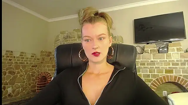 MysticVenus  online show from September 10, 2025, 8:03 am