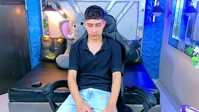 Snapshot of Kygo_Williams chatting on September 26, 2025, 4:00 pm Kygo Williams online show from September 26, 2025, 4:00 pm