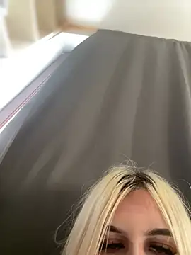 Steffi Snowbunny online show from February 22, 2026, 12:58 pm