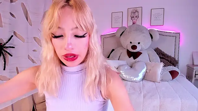 Snapshot of Mayajhons chatting on October 29, 2025, 12:07 pm Mayajhons online show from October 29, 2025, 12:07 pm