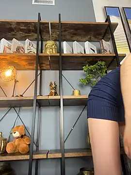 SweetieSinXXX online show from August 4, 2026, 1:14 pm