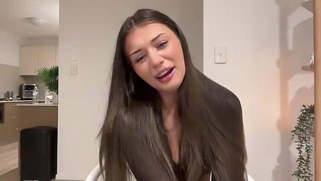 Snapshot of cassiess1 chatting on September 19, 2025, 12:02 am cassiess1 online show from September 19, 2025, 12:02 am