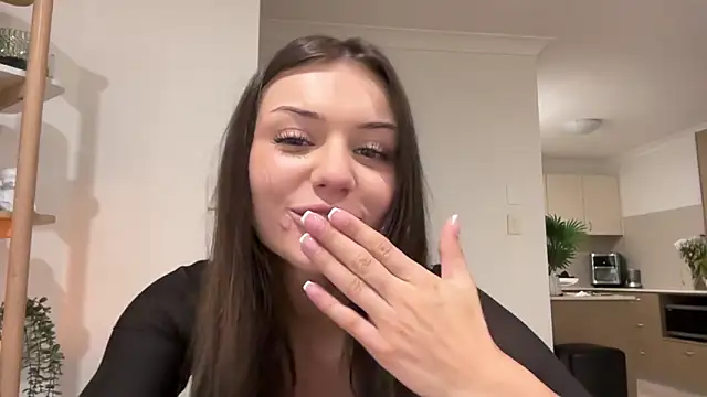 Snapshot of cassiess1 chatting on October 14, 2025, 11:16 pm cassiess1 online show from October 14, 2025, 11:16 pm