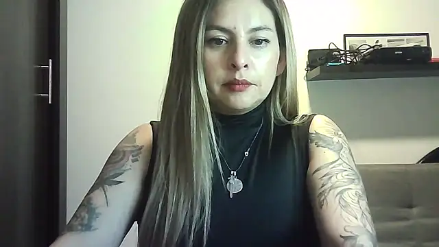 Valery  Rouse  online show from May 3, 2026, 5:13 am
