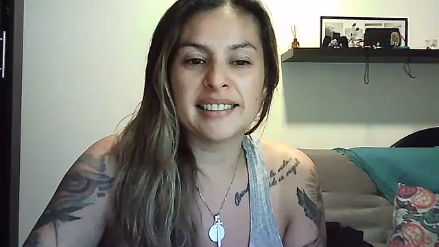 Valery  Rouse  online show from June 15, 2026, 10:56 pm