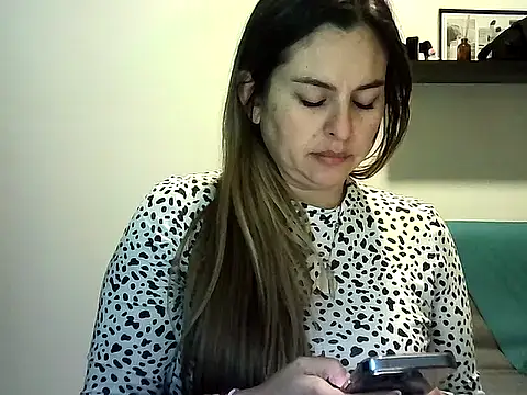 Snapshot of Valery__Rouse_ chatting on July 25, 2026, 1:36 am Valery Rouse online show from July 25, 2026, 1:36 am