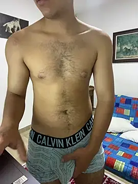 Young handsome online show from March 11, 2026, 12:33 pm