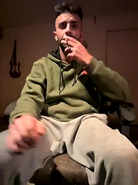 Snapshot of s-n_love_play chatting on November 12, 2025, 9:21 am s-n love play online show from November 12, 2025, 9:21 am