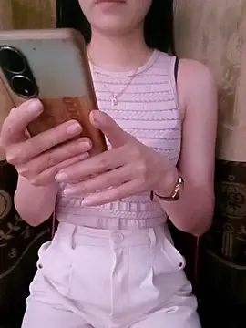 Snapshot of CherryBeii chatting on July 30, 2026, 5:01 pm CherryBeii online show from July 30, 2026, 5:01 pm