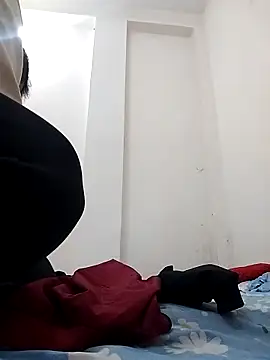 Snapshot of 7incpink chatting on December 18, 2025, 4:07 am 7incpink online show from December 18, 2025, 4:07 am