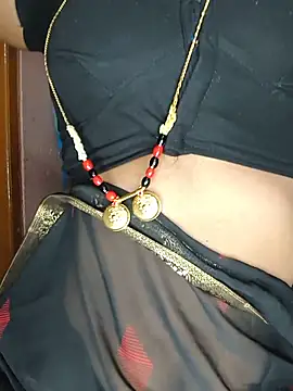 Snapshot of SindhuHappy chatting on May 15, 2026, 11:45 pm SindhuHappy online show from May 15, 2026, 11:45 pm