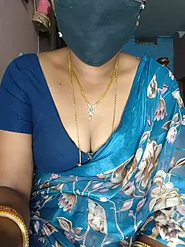 Snapshot of SindhuHappy chatting on May 31, 2026, 11:28 pm SindhuHappy online show from May 31, 2026, 11:28 pm