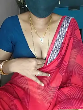 Snapshot of SindhuHappy chatting on June 6, 2026, 11:31 pm SindhuHappy online show from June 6, 2026, 11:31 pm