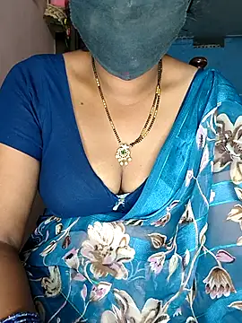 Snapshot of SindhuHappy chatting on July 16, 2026, 11:44 pm SindhuHappy online show from July 16, 2026, 11:44 pm