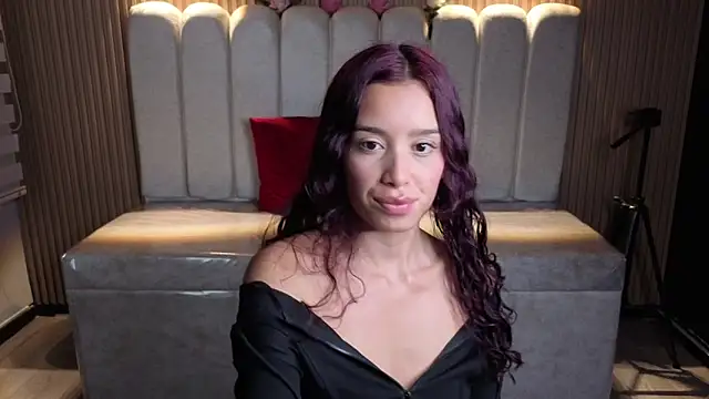 Snapshot of _Mia_Evans_1 chatting on June 13, 2026, 8:18 pm Mia Evans 1 online show from June 13, 2026, 8:18 pm