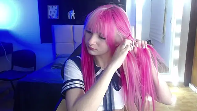 Snapshot of _Charlotte_Collins_ chatting on July 28, 2026, 3:54 pm Charlotte Collins online show from July 28, 2026, 3:54 pm