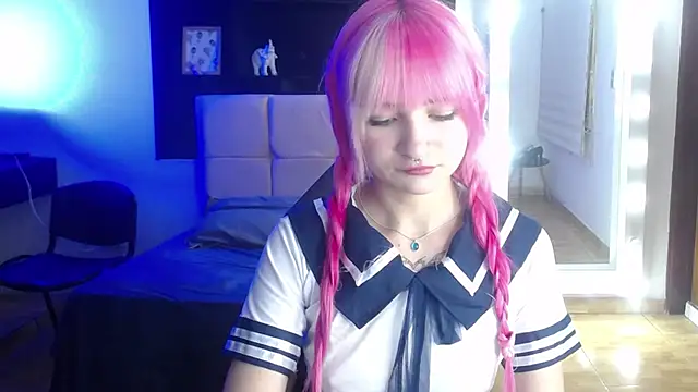 Snapshot of _Charlotte_Collins_ chatting on July 28, 2026, 4:39 pm Charlotte Collins online show from July 28, 2026, 4:39 pm