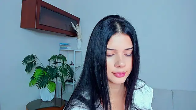 Snapshot of JoCauterucci chatting on September 13, 2025, 6:46 am JoCauterucci online show from September 13, 2025, 6:46 am