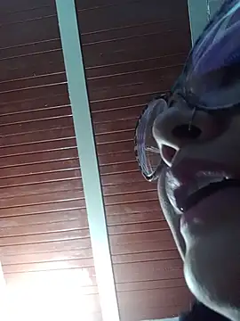 Snapshot of katty_lu chatting on November 29, 2025, 11:19 pm katty lu online show from November 29, 2025, 11:19 pm