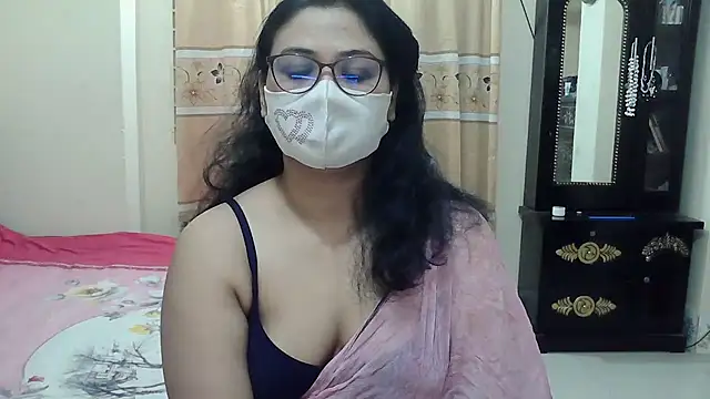 Elena cruz5 online show from November 18, 2025, 12:05 am