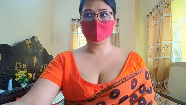Elena cruz5 online show from June 6, 2026, 4:06 am