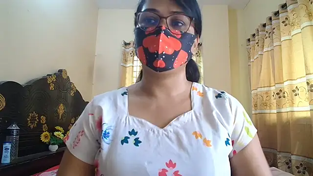 Elena cruz5 online show from June 24, 2026, 2:54 am