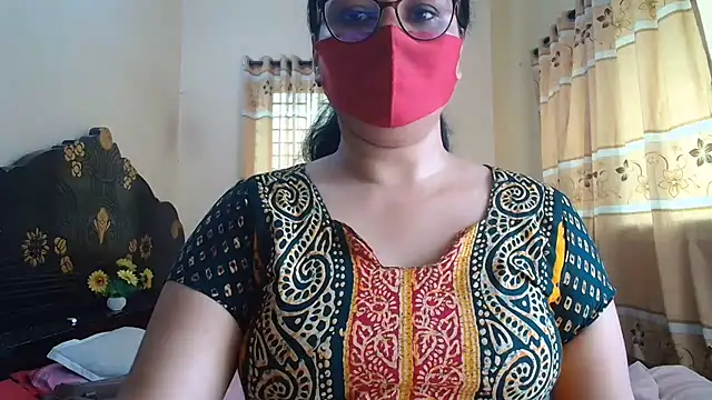 Elena cruz5 online show from June 29, 2026, 3:24 am