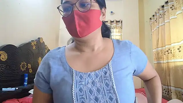 Elena cruz5 online show from July 1, 2026, 2:02 am