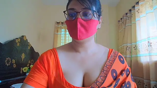 Elena cruz5 online show from July 15, 2026, 4:51 am