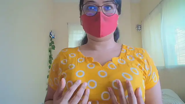 Elena cruz5 online show from July 30, 2026, 2:43 am