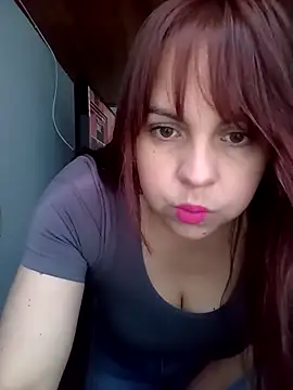 Snapshot of CARITOMIO chatting on September 18, 2025, 2:08 pm CARITOMIO online show from September 18, 2025, 2:08 pm