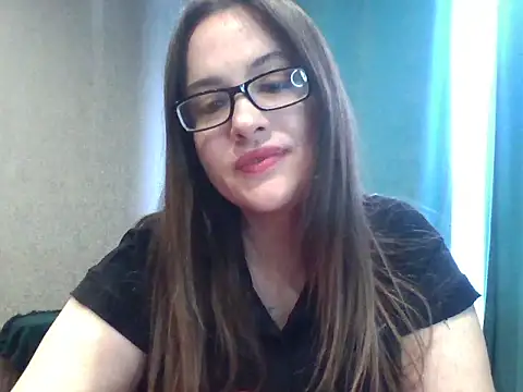 Snapshot of karina160000 chatting on December 14, 2025, 6:08 am karina160000 online show from December 14, 2025, 6:08 am