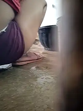 sexy  girls98 online show from December 5, 2025, 4:43 am