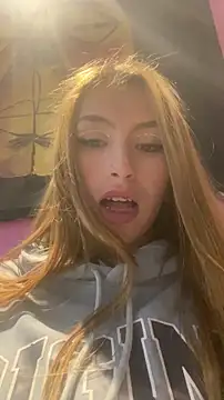 PrettyAshley  online show from October 26, 2025, 8:53 am