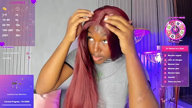 Snapshot of MissMahala_ chatting on October 13, 2025, 7:58 pm MissMahala online show from October 13, 2025, 7:58 pm