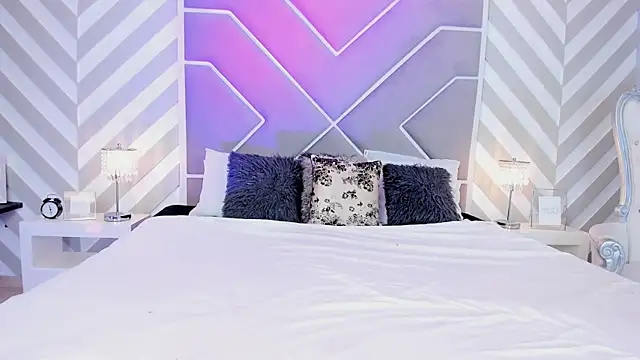 Snapshot of MissMahala_ chatting on November 5, 2025, 7:36 pm MissMahala online show from November 5, 2025, 7:36 pm