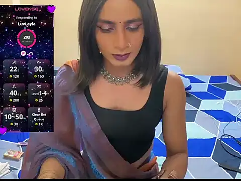 Snapshot of LuvLayla chatting on April 26, 2026, 9:01 pm LuvLayla online show from April 26, 2026, 9:01 pm