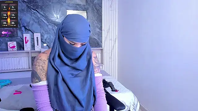 Nayla-Mouna online show from July 15, 2026, 12:21 pm