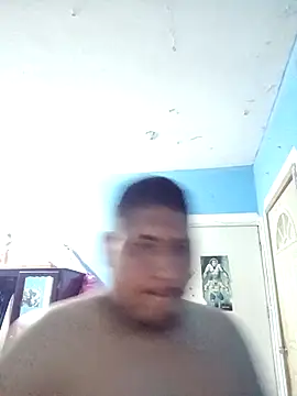 ramito1007 online show from May 5, 2026, 12:07 am