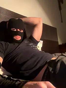 Snapshot of SinisterMads chatting on September 12, 2025, 8:42 pm SinisterMads online show from September 12, 2025, 8:42 pm