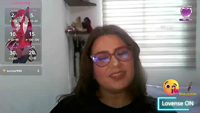 Snapshot of Vesper_Vixen chatting on October 4, 2025, 2:04 pm Vesper Vixen online show from October 4, 2025, 2:04 pm