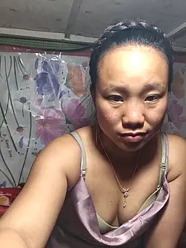 liu-liusexy online show from April 4, 2026, 2:03 pm