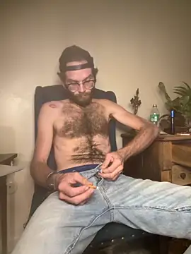 Snapshot of hungspundick1 chatting on October 15, 2025, 2:39 pm hungspundick1 online show from October 15, 2025, 2:39 pm