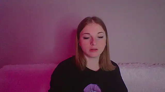 Snapshot of Star_Girlish chatting on October 25, 2025, 7:41 pm Star Girlish online show from October 25, 2025, 7:41 pm