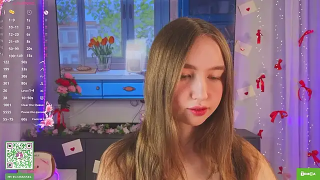 ElfredaTupy online show from March 12, 2026, 7:20 pm