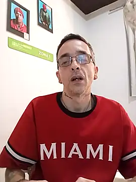 dinho carioca online show from September 9, 2025, 2:05 pm