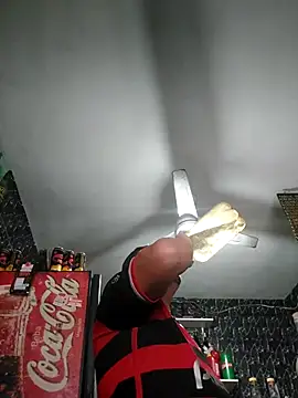 andrerj22 online show from September 23, 2025, 6:44 pm