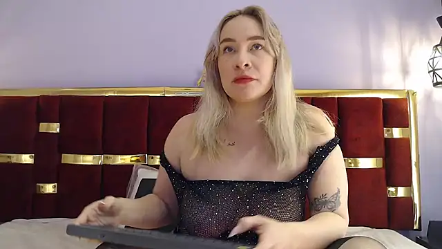 Snapshot of _afrodita23 chatting on November 24, 2025, 11:04 pm afrodita23 online show from November 24, 2025, 11:04 pm